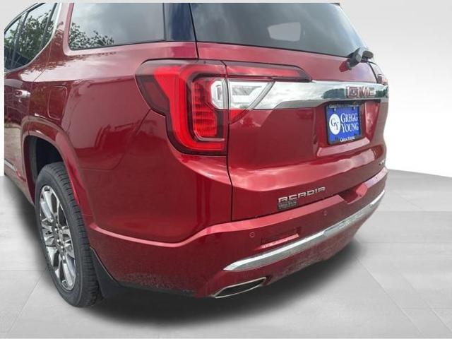 2023 GMC Acadia AWD Denali