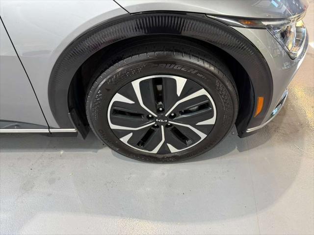 2023 Kia EV6 Wind
