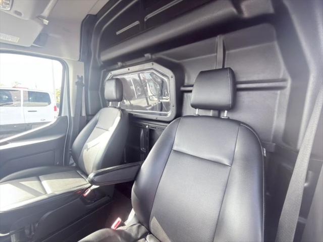 2020 Ford Transit Cargo Van Medium Roof w/LWB