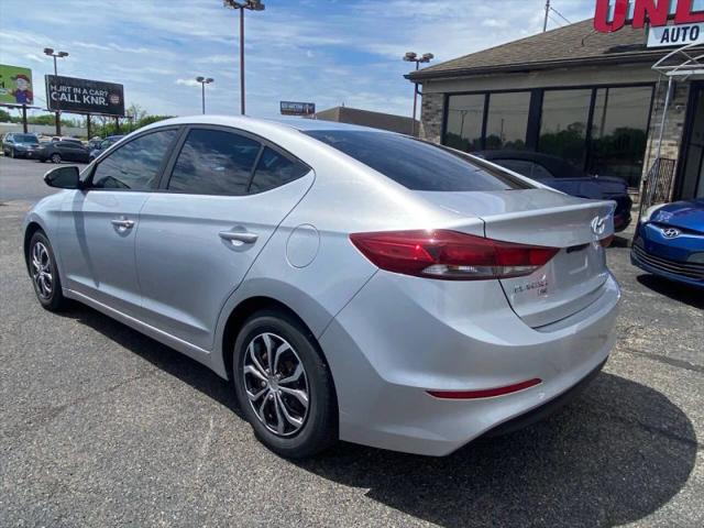 2018 Hyundai Elantra SE