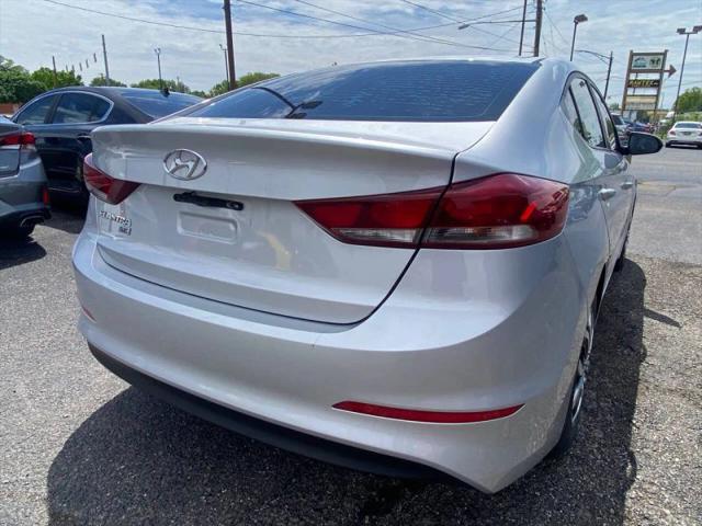 2018 Hyundai Elantra SE