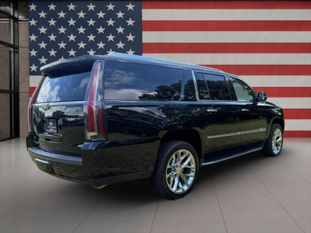 2018 Cadillac Escalade ESV Luxury