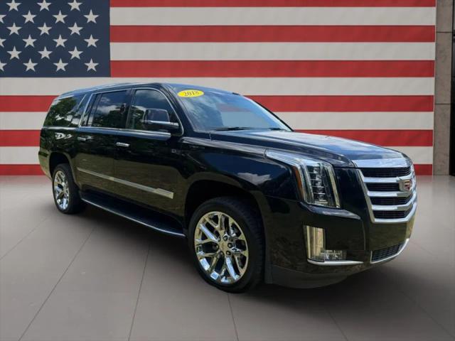 2018 Cadillac Escalade ESV Luxury