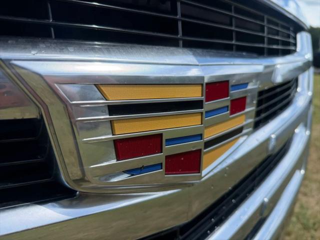 2018 Cadillac Escalade ESV Luxury