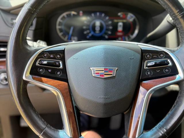 2018 Cadillac Escalade ESV Luxury