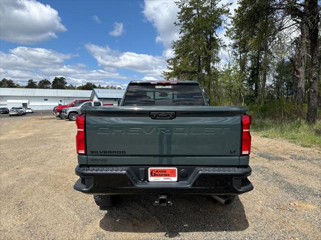 2026 Chevrolet Silverado 3500HD Crew Cab, Standard Bed, LT, 4WD