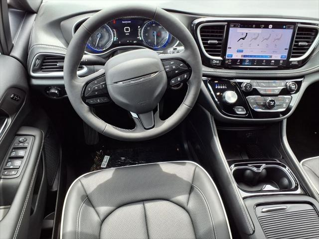 2027 Chrysler Pacifica Limited