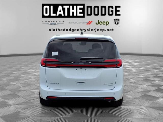 2027 Chrysler Pacifica Limited