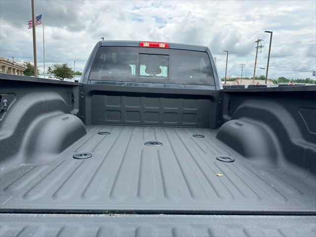 2026 Ram 2500 Black Express Crew Cab 4x4 64 Box