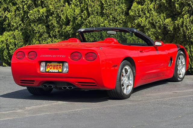 2003 Chevrolet Corvette Base