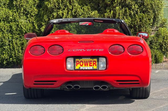 2003 Chevrolet Corvette Base