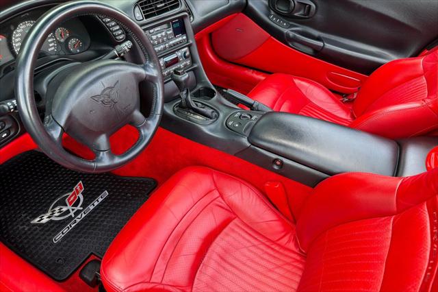 2003 Chevrolet Corvette Base