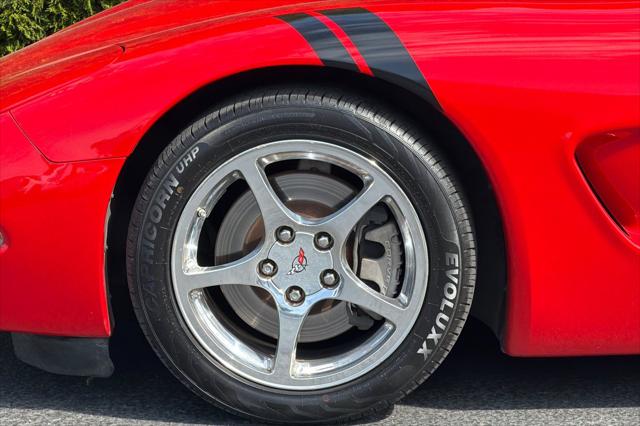 2003 Chevrolet Corvette Base