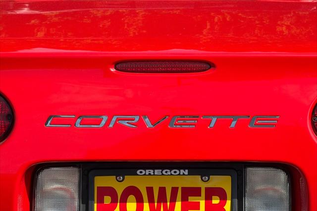 2003 Chevrolet Corvette Base
