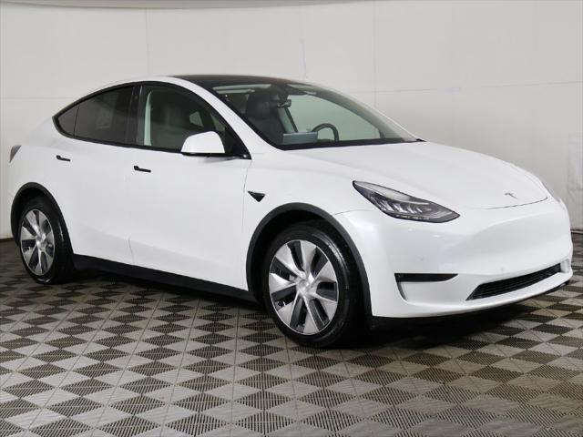2022 Tesla Model Y Long Range Dual Motor All-Wheel Drive