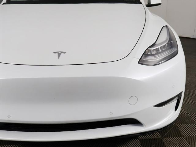 2022 Tesla Model Y Long Range Dual Motor All-Wheel Drive