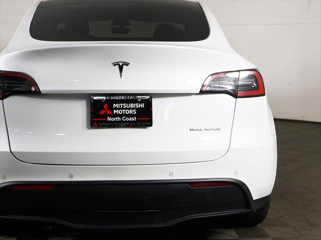 2022 Tesla Model Y Long Range Dual Motor All-Wheel Drive