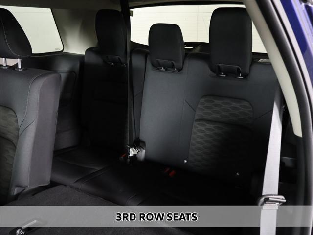 2024 Nissan Pathfinder SV 4WD