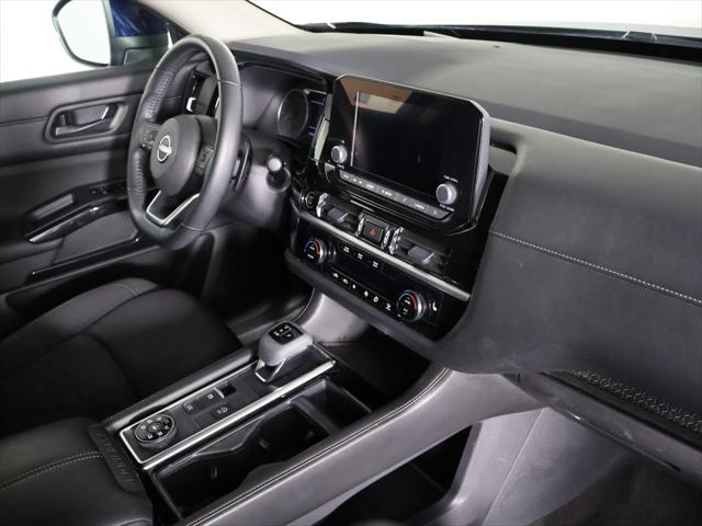2024 Nissan Pathfinder SV 4WD