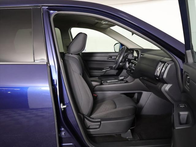 2024 Nissan Pathfinder SV 4WD