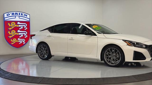 2023 Nissan Altima SR VC-Turbo FWD