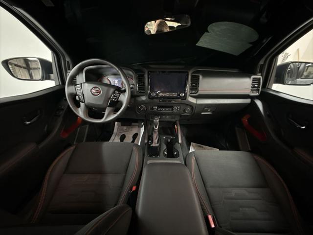 2024 Nissan Frontier Crew Cab PRO-4X 4x4