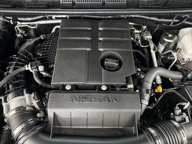 2024 Nissan Frontier Crew Cab PRO-4X 4x4