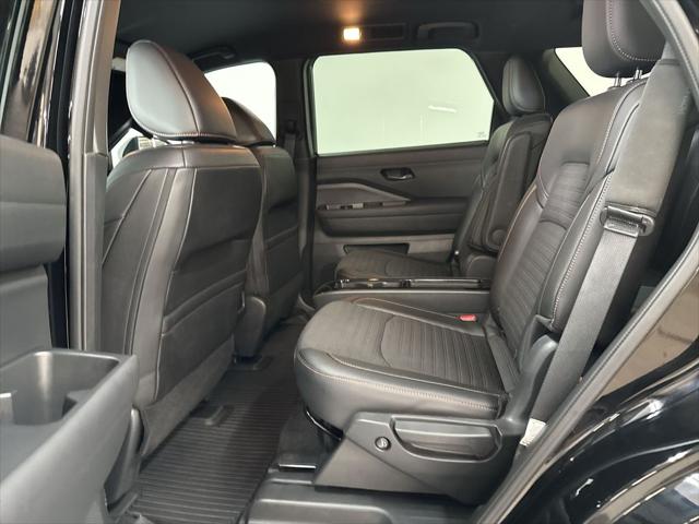 2025 Nissan Pathfinder Rock Creek 4WD