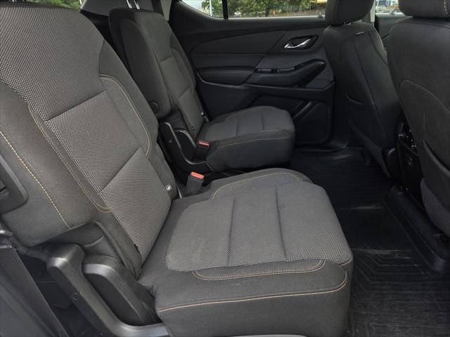 2020 Chevrolet Traverse FWD LT Cloth