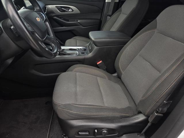 2020 Chevrolet Traverse FWD LT Cloth