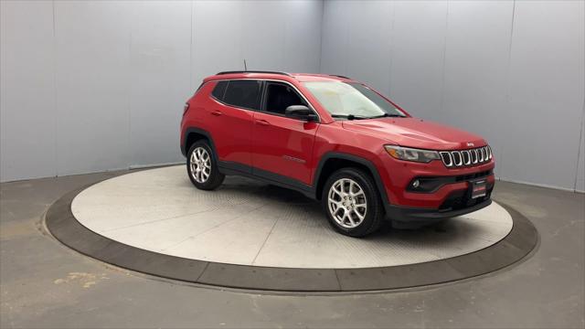 2023 Jeep Compass Latitude Lux FWD