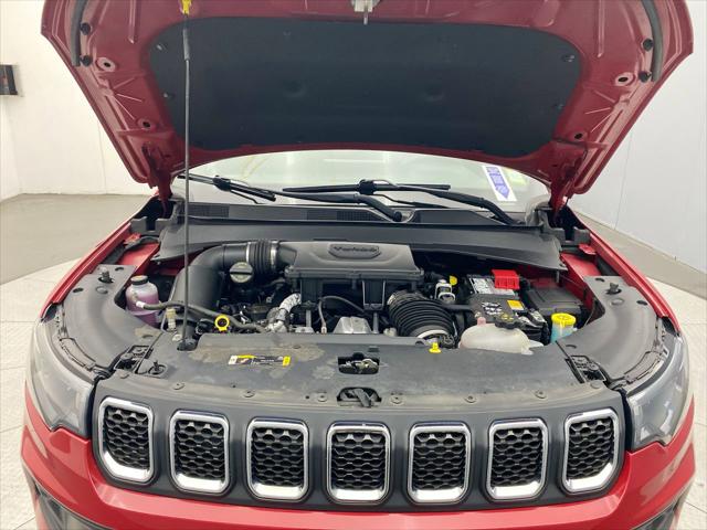 2023 Jeep Compass Latitude Lux FWD