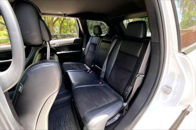 2020 Jeep Grand Cherokee Altitude 4x2