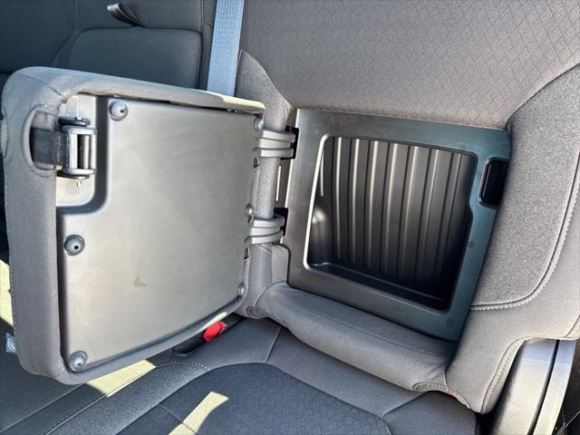 2021 Chevrolet Silverado 1500 4WD Crew Cab Short Bed RST