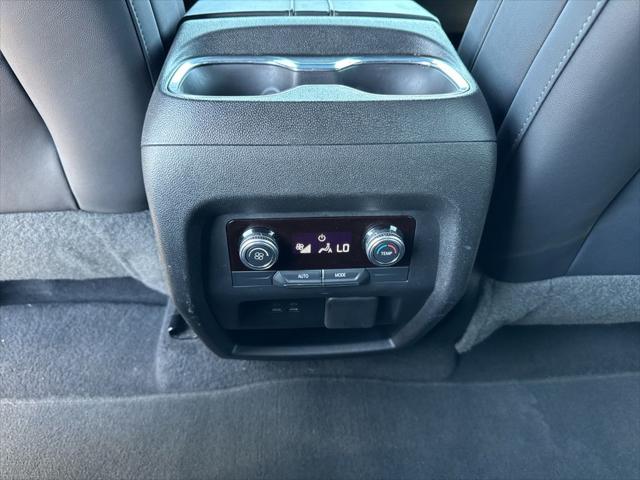 2024 GMC Acadia FWD Elevation