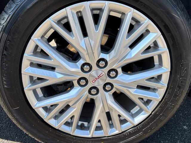 2024 GMC Acadia FWD Elevation