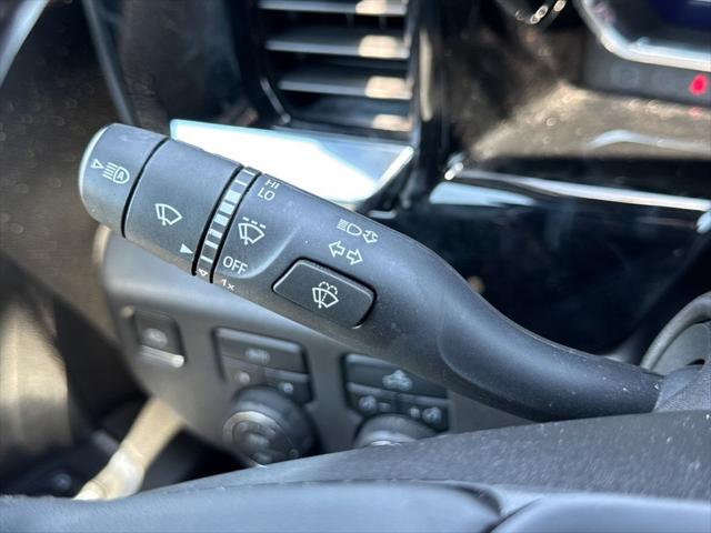 2024 Chevrolet Silverado 1500 4WD Crew Cab Short Bed LT with 2FL
