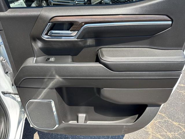 2024 Chevrolet Silverado 1500 4WD Crew Cab Short Bed LT with 2FL
