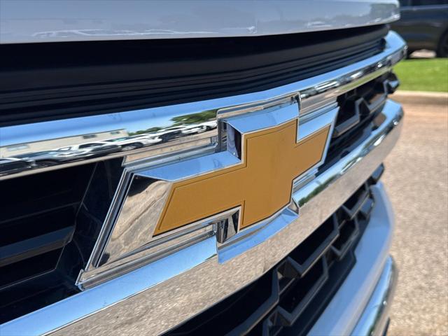2024 Chevrolet Silverado 1500 4WD Crew Cab Short Bed LT with 2FL