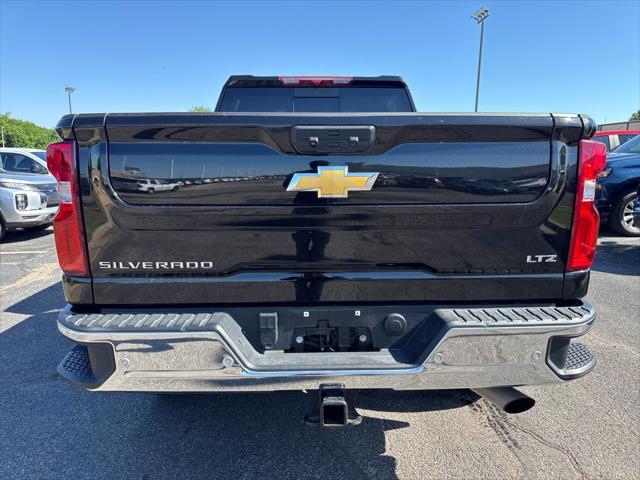 2023 Chevrolet Silverado 2500HD 4WD Crew Cab Standard Bed LTZ