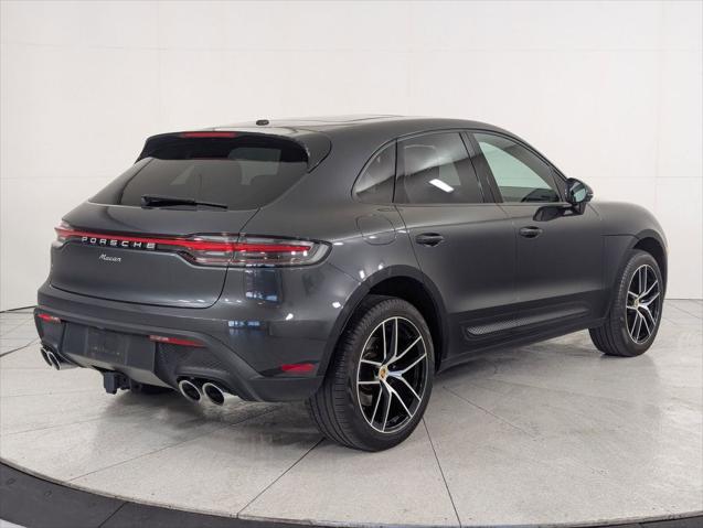 2023 Porsche Macan Unknown