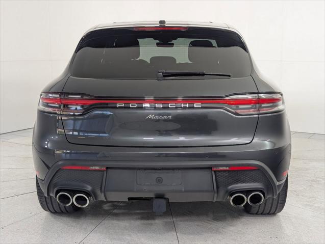 2023 Porsche Macan Unknown