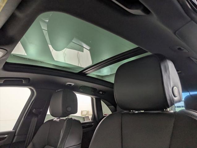 2023 Porsche Macan Unknown