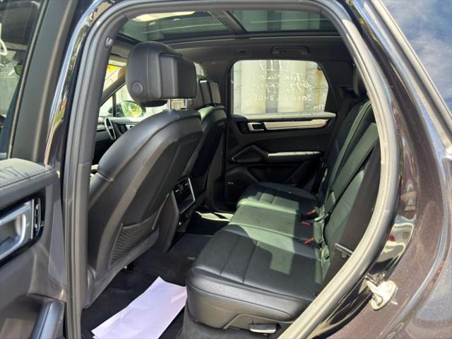 2019 Porsche Cayenne Base