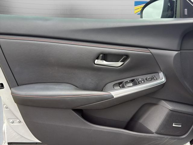 2024 Nissan Sentra SR Xtronic CVT