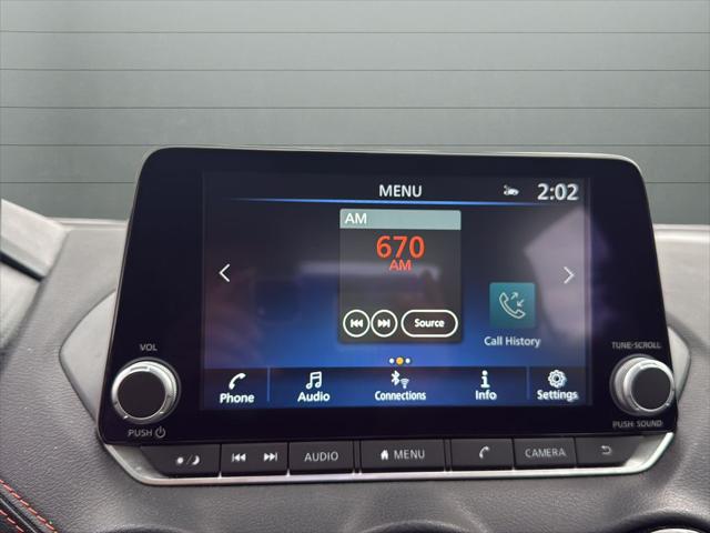 2024 Nissan Sentra SR Xtronic CVT
