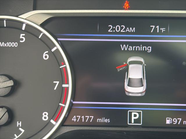 2024 Nissan Sentra SR Xtronic CVT