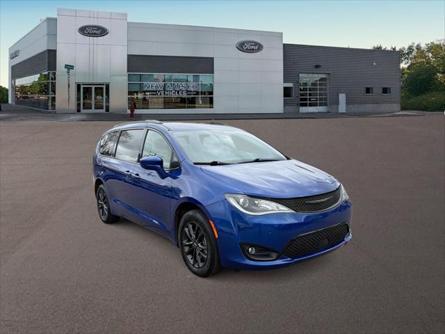 2020 Chrysler Pacifica AWD Launch Edition