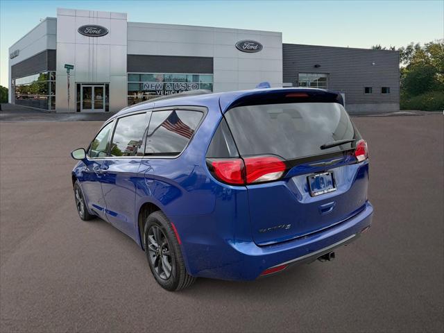 2020 Chrysler Pacifica AWD Launch Edition