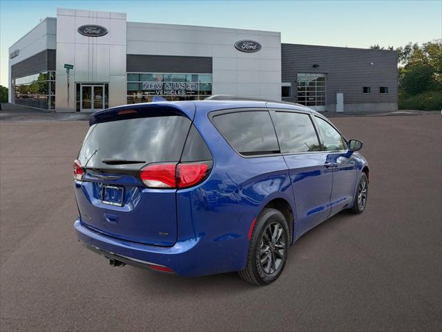 2020 Chrysler Pacifica AWD Launch Edition